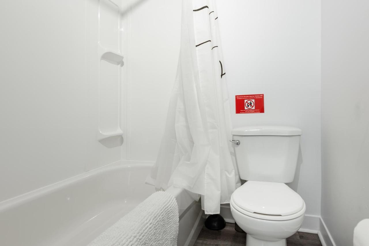 Apartments Near Montreal Olympic Park מראה חיצוני תמונה
