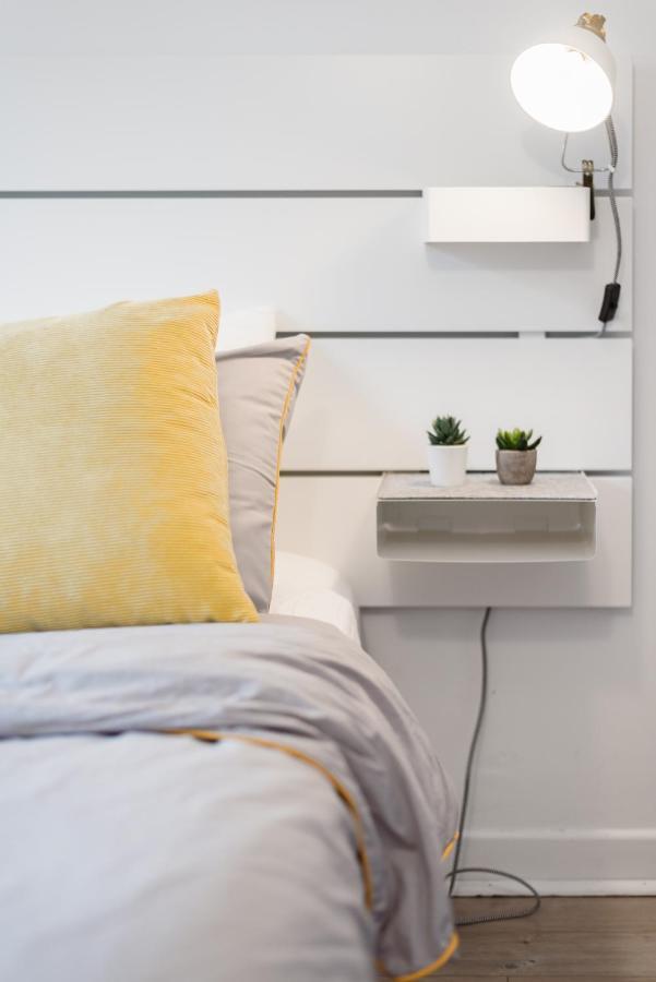 Apartments Near Montreal Olympic Park מראה חיצוני תמונה